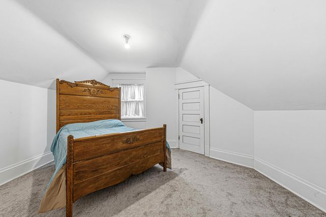 504 7th Street NW, Faribault, MN 55021