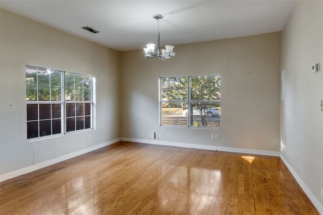 5710 Worth Street, Dallas, TX 75214