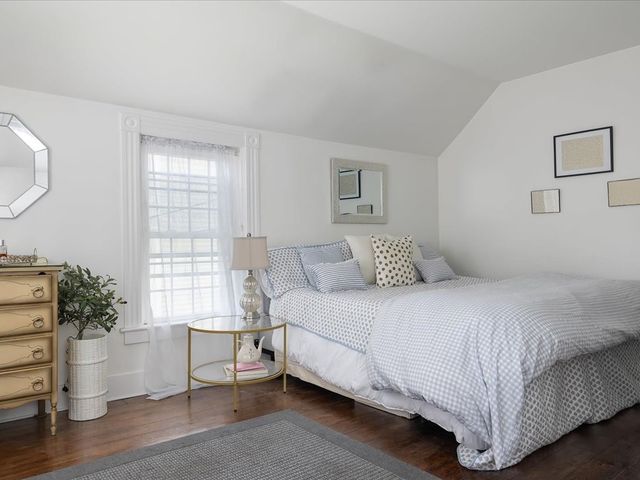43 Howard Street, Newport, RI 02840