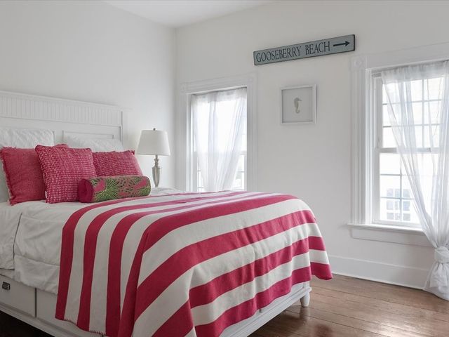 43 Howard Street, Newport, RI 02840