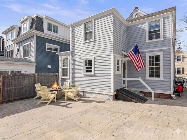 43 Howard Street, Newport, RI 02840