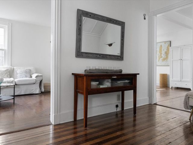 43 Howard Street, Newport, RI 02840