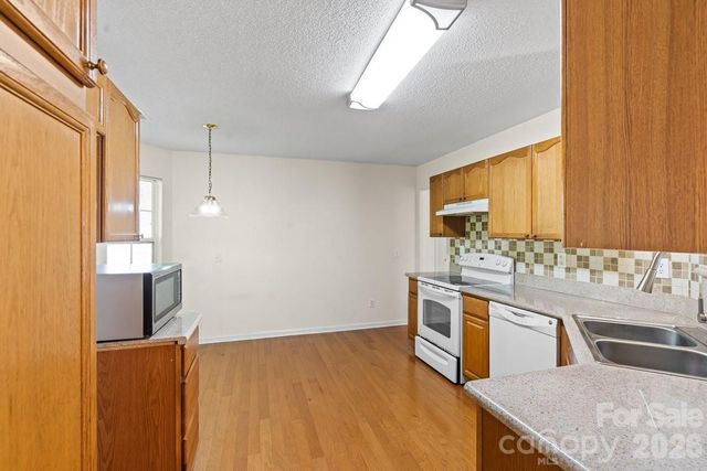 1937 Decatur Court, Charlotte, NC 28213
