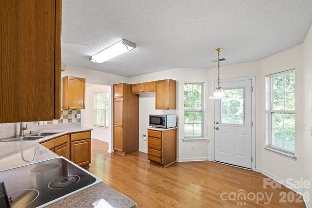 1937 Decatur Court, Charlotte, NC 28213
