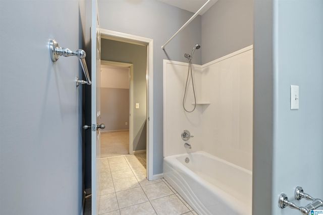1004 HIGHLAND PARK PLACE, Birmingham, AL 35242