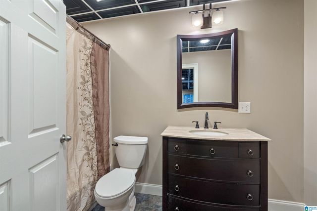 1004 HIGHLAND PARK PLACE, Birmingham, AL 35242