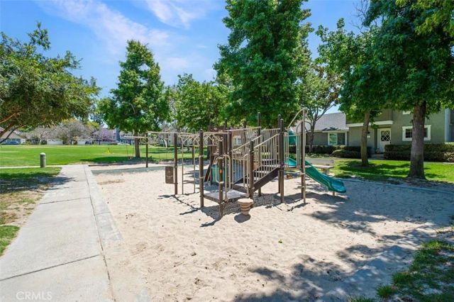 1 Woodleaf, Irvine, CA 92614