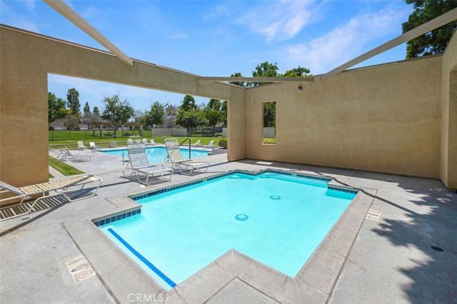 1 Woodleaf, Irvine, CA 92614