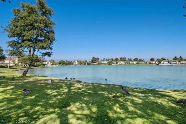 1 Woodleaf, Irvine, CA 92614