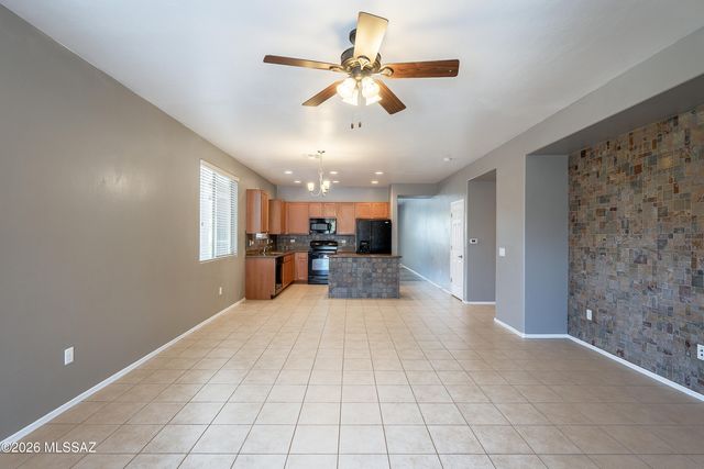 7307 E Heartwood Drive, Tucson, AZ 85756