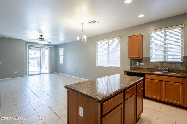 7307 E Heartwood Drive, Tucson, AZ 85756