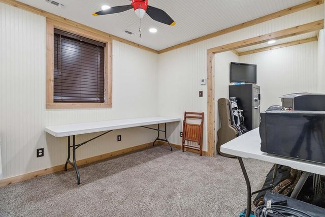 165 Mari-B, Center Point, TX 78010