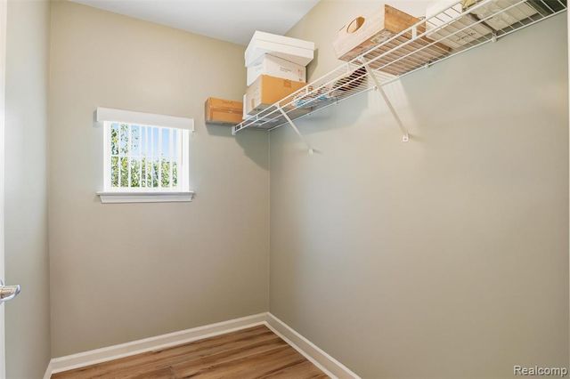 28259 Oakmonte Circle, New Hudson, MI 48165