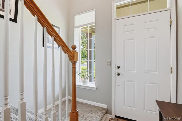 28259 Oakmonte Circle, New Hudson, MI 48165
