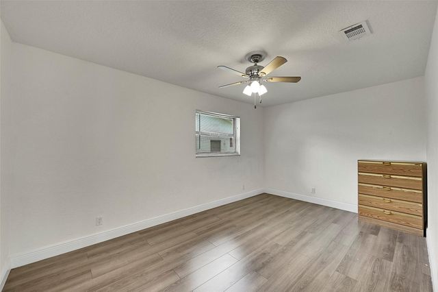 9254 NW 13th Pl, Coral Springs, FL 33071