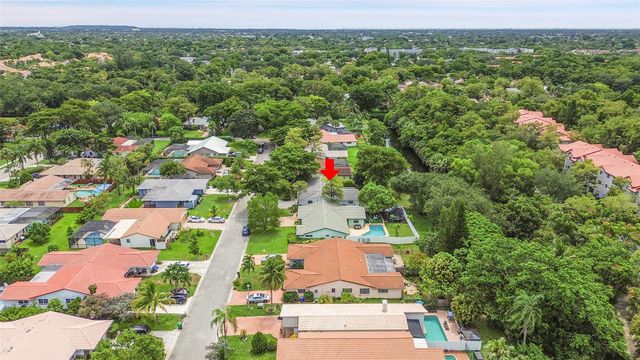 9254 NW 13th Pl, Coral Springs, FL 33071