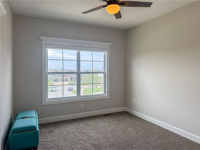 5602 Fort Laramie Court, Lawrence, KS 66049