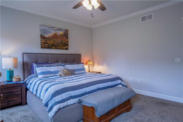 5602 Fort Laramie Court, Lawrence, KS 66049