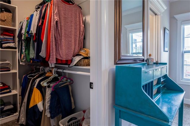 5602 Fort Laramie Court, Lawrence, KS 66049