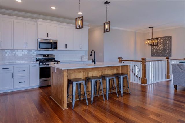 5602 Fort Laramie Court, Lawrence, KS 66049