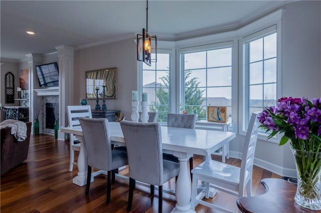 5602 Fort Laramie Court, Lawrence, KS 66049