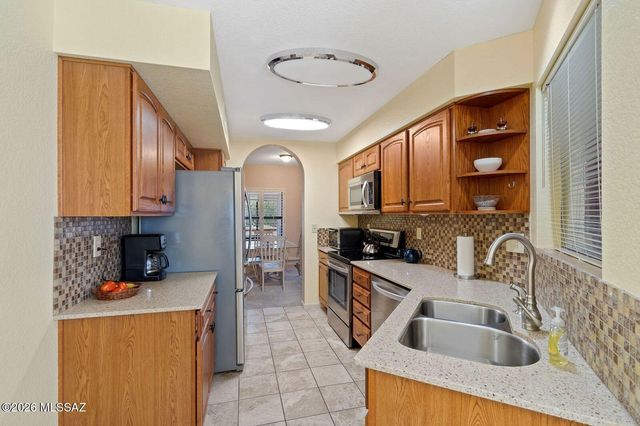 14410 N Spanish Garden Lane, Oro Valley, AZ 85755