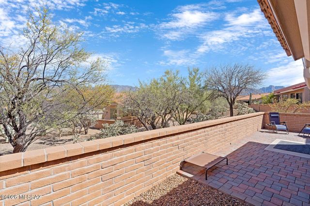 14410 N Spanish Garden Lane, Oro Valley, AZ 85755