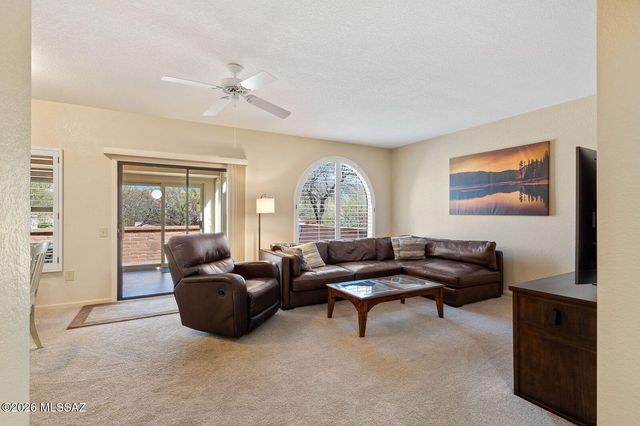 14410 N Spanish Garden Lane, Oro Valley, AZ 85755