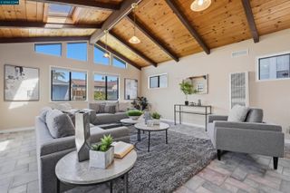 17930 Via Toledo, San Lorenzo, CA 94580