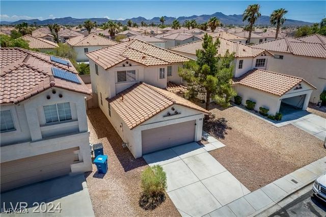 10142 Rice Paper Street, Las Vegas, NV 89183