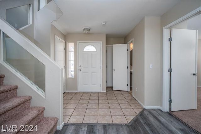 10142 Rice Paper Street, Las Vegas, NV 89183