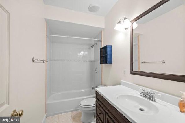 2315 HIGHLAND AVE, Falls Church, VA 22046