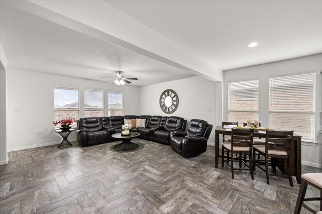 15860 Farringdon Street, Fort Worth, TX 76247