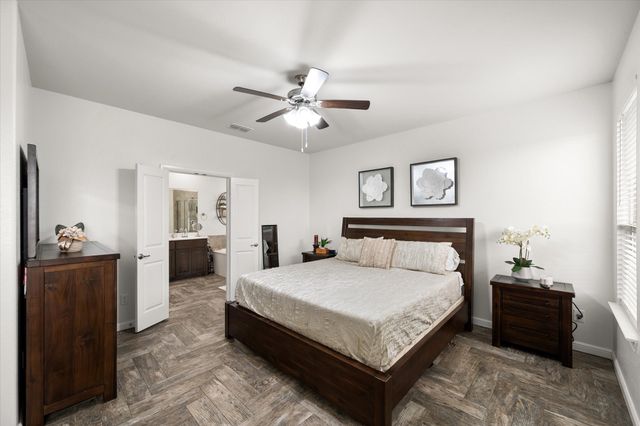 15860 Farringdon Street, Fort Worth, TX 76247