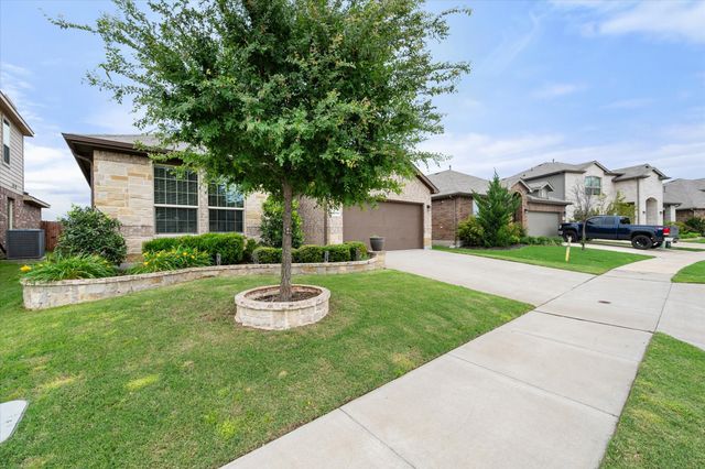 15860 Farringdon Street, Fort Worth, TX 76247