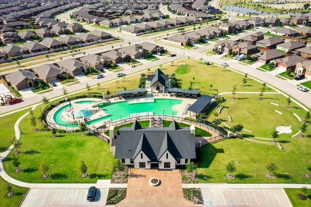 15860 Farringdon Street, Fort Worth, TX 76247