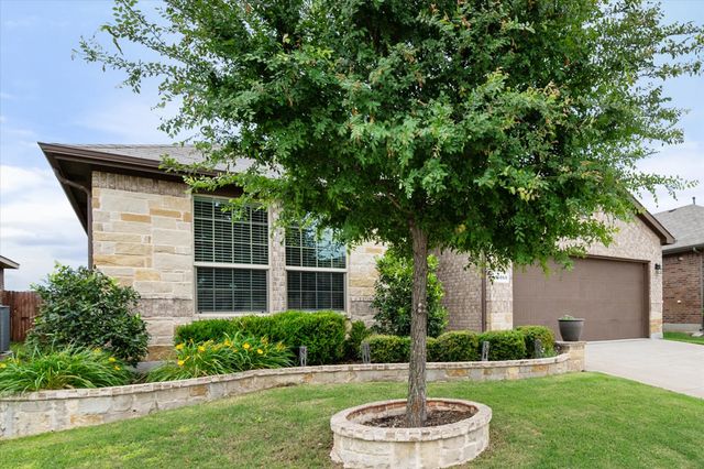 15860 Farringdon Street, Fort Worth, TX 76247