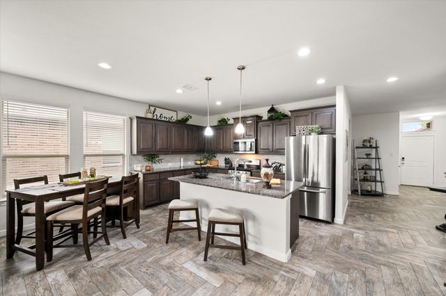 15860 Farringdon Street, Fort Worth, TX 76247