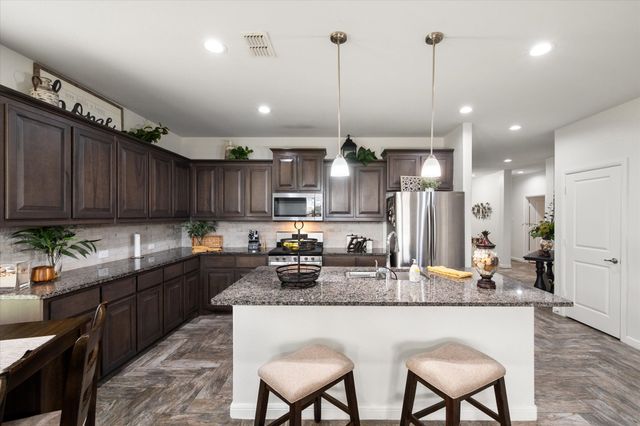 15860 Farringdon Street, Fort Worth, TX 76247