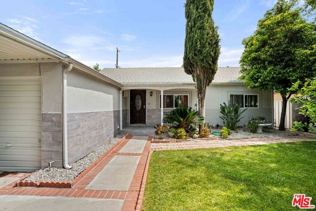 6214 Goodland Avenue, Valley Glen, CA 91606