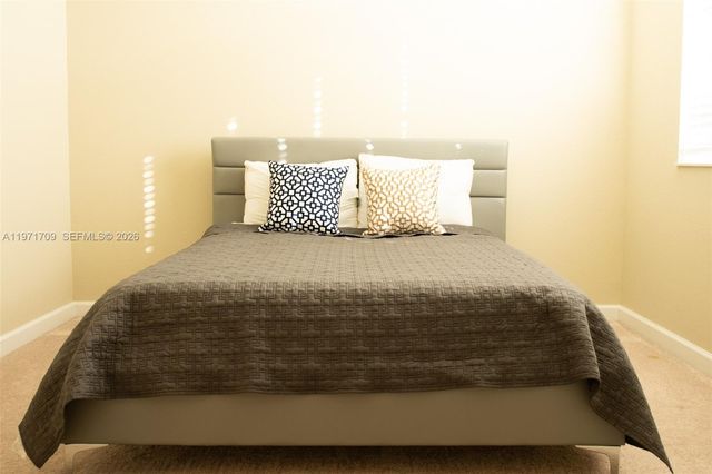 25216 SW 118th Ave, Homestead, FL 33032