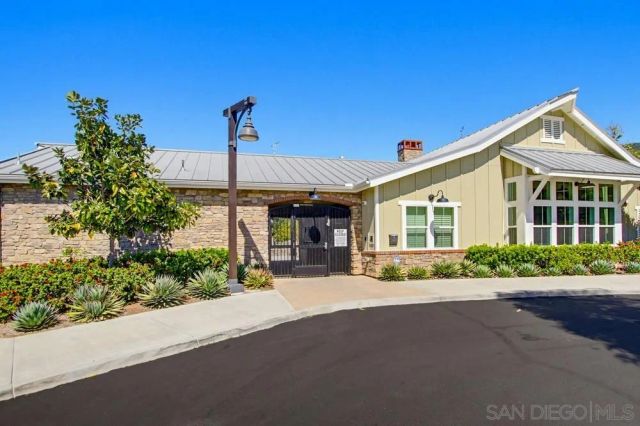 441 Ventasso Way, Fallbrook, CA 92028