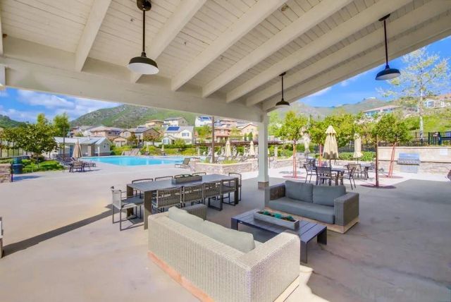 441 Ventasso Way, Fallbrook, CA 92028