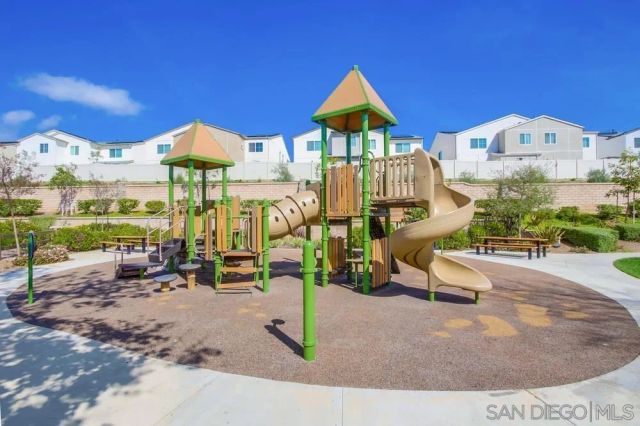 441 Ventasso Way, Fallbrook, CA 92028