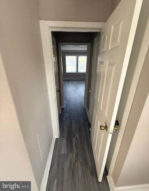 811 STOLL ST, Baltimore, MD 21225