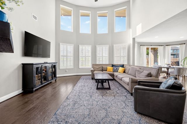 512 Emerson Drive, Rockwall, TX 75087
