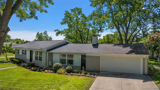 4550 Justine Street, Shelby Twp, MI 48317