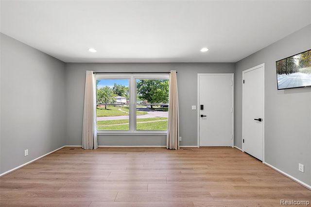 4550 Justine Street, Shelby Twp, MI 48317