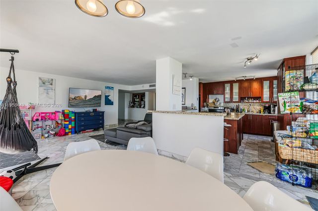 230 174th St 1404, Sunny Isles Beach, FL 33160