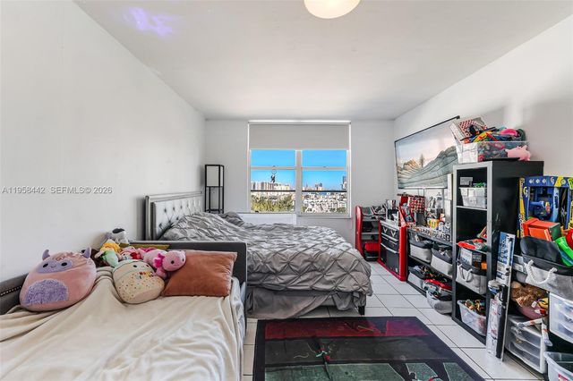 230 174th St 1404, Sunny Isles Beach, FL 33160